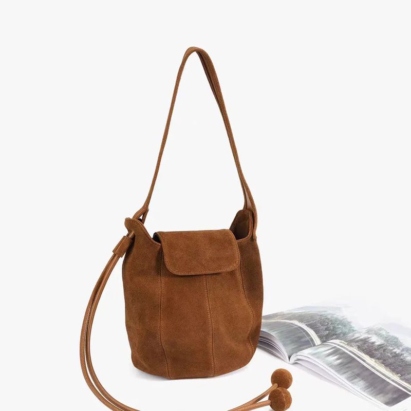 Frosted Suede Bucket Bag Pompo - Interior Design High End recensie en prijs