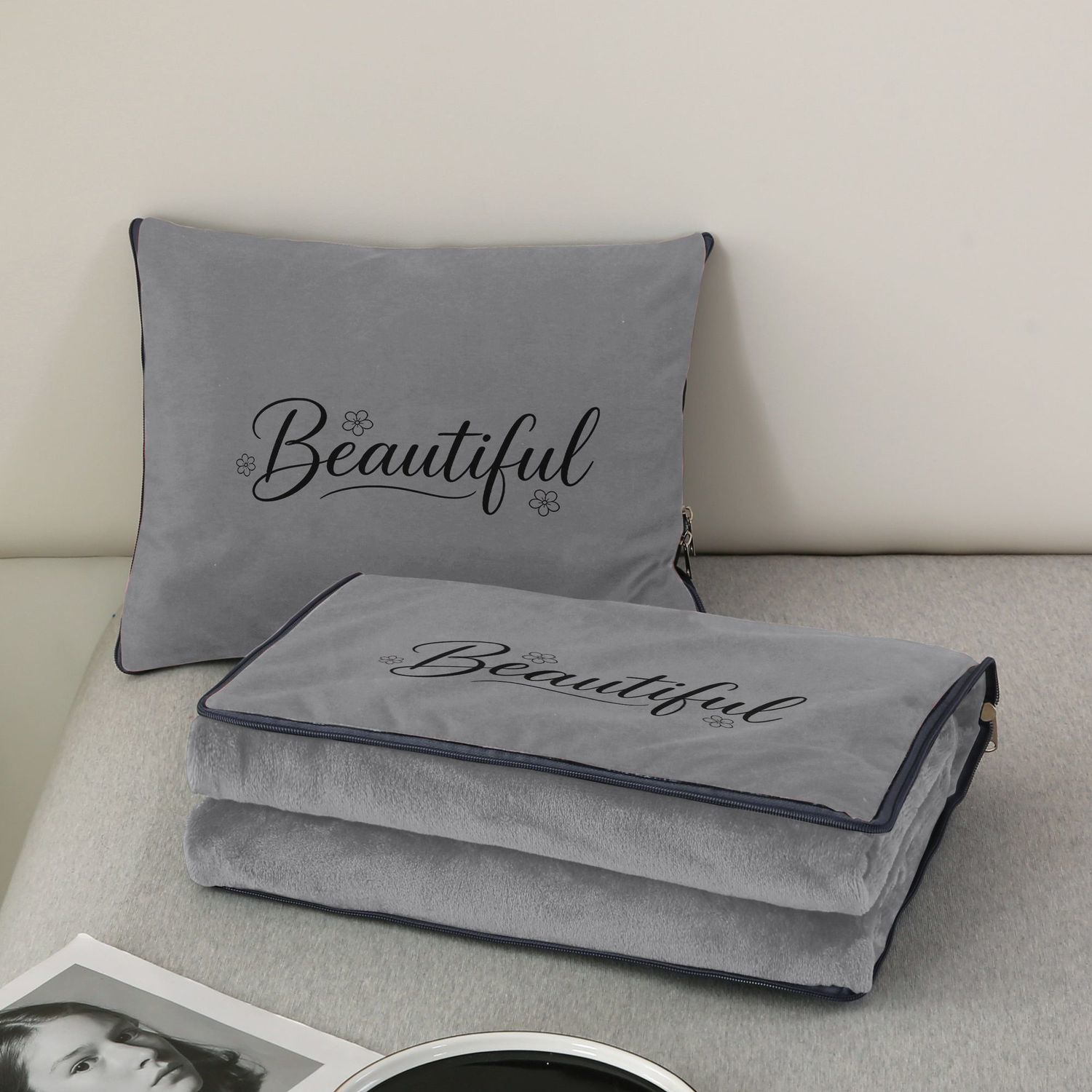 Zachte, grijze fluwelen kussen - Throw Pillow recensie en prijs